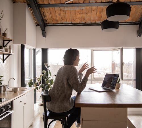 pexels-photo-4049988